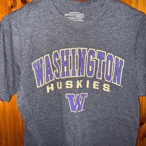 Washington Huskies T-Shirt Small Gray College Football NCAA‎ Fan Apparel